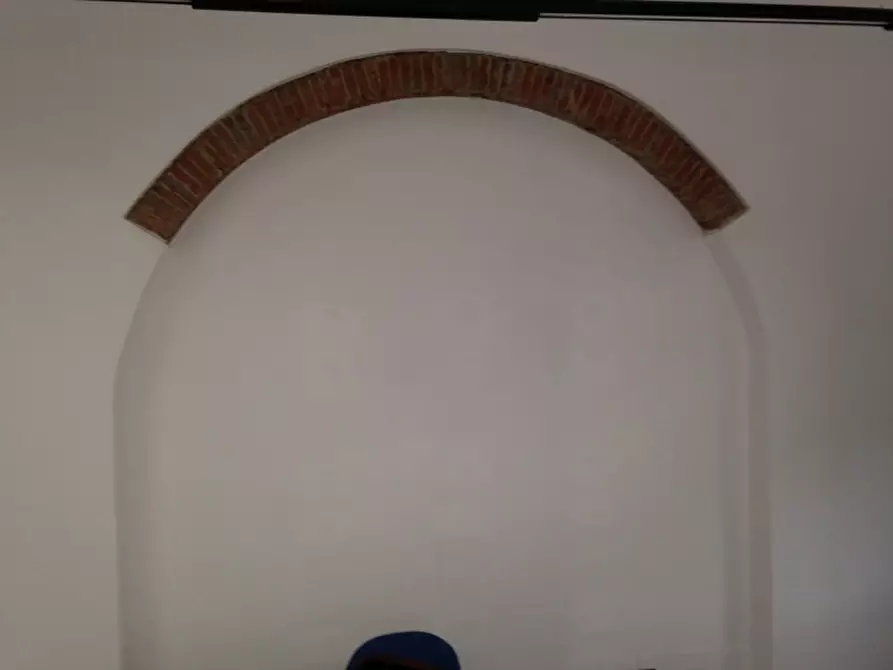 Immagine 7 di Attività commerciale in affitto  a Empoli