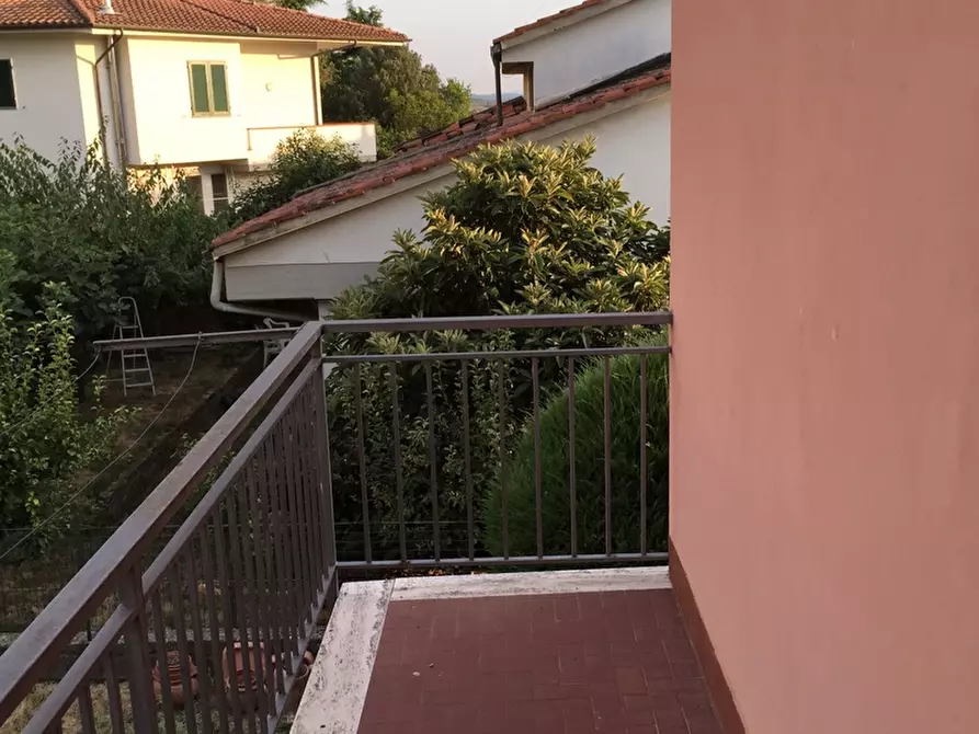 Immagine 6 di Appartamento in affitto  a Vinci