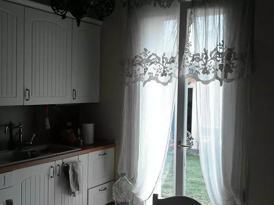 Immagine 15 di Casa semindipendente in affitto  a Empoli