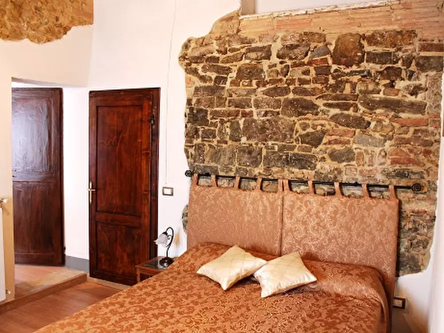 Immagine 6 di Appartamento in affitto  a Gambassi Terme