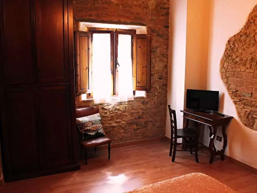 Immagine 7 di Appartamento in affitto  a Gambassi Terme