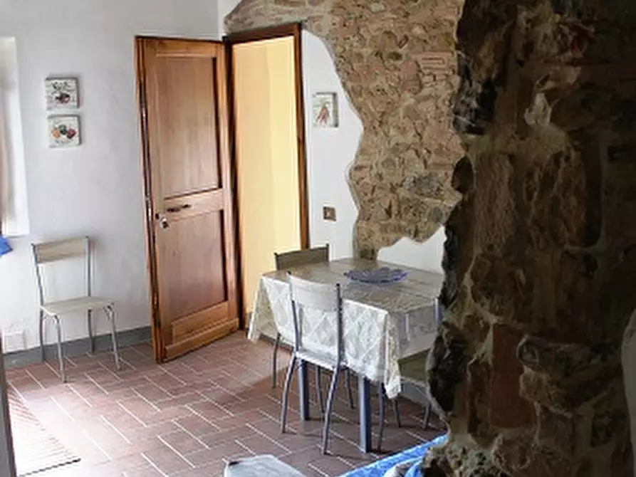 Immagine 1 di Appartamento in affitto  a Gambassi Terme