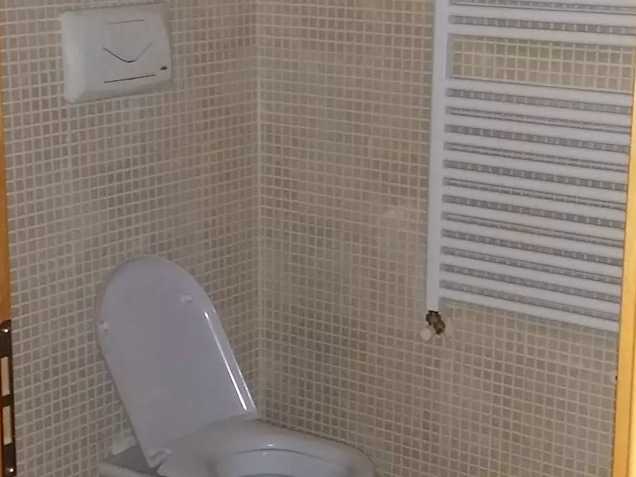 Immagine 8 di Appartamento in affitto  a Empoli