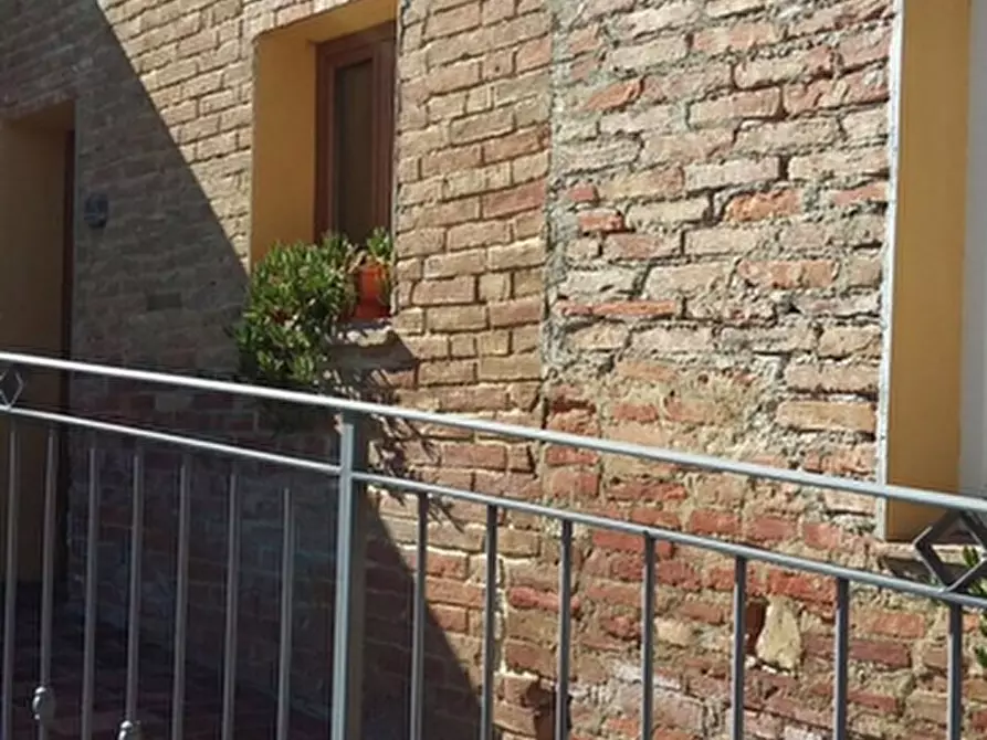 Immagine 1 di Camera in affitto  a San Miniato