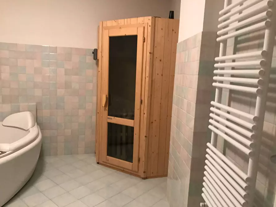 Immagine 27 di Villetta a schiera in affitto  a Empoli