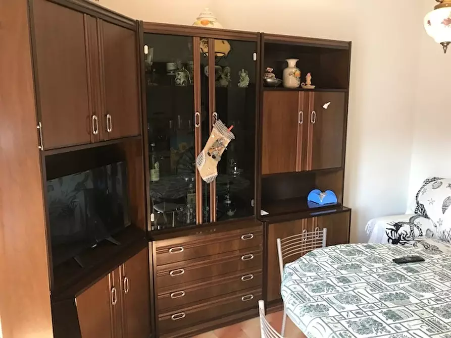 Immagine 2 di Camera in affitto  a Vinci