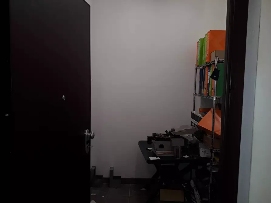 Immagine 4 di Capannone industriale in affitto  a Empoli