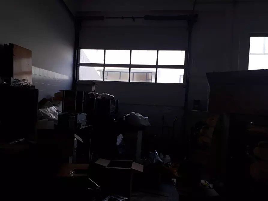 Immagine 5 di Capannone industriale in affitto  a Empoli