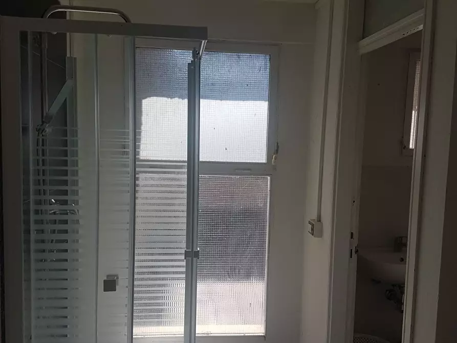 Immagine 2 di Ufficio in affitto  a Empoli