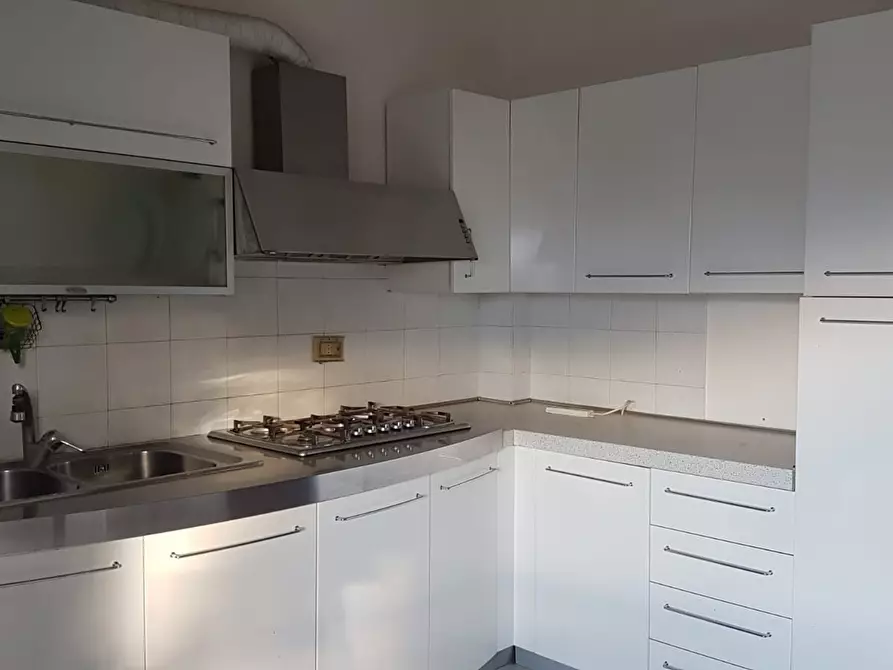 Immagine 1 di Appartamento in affitto  a Empoli