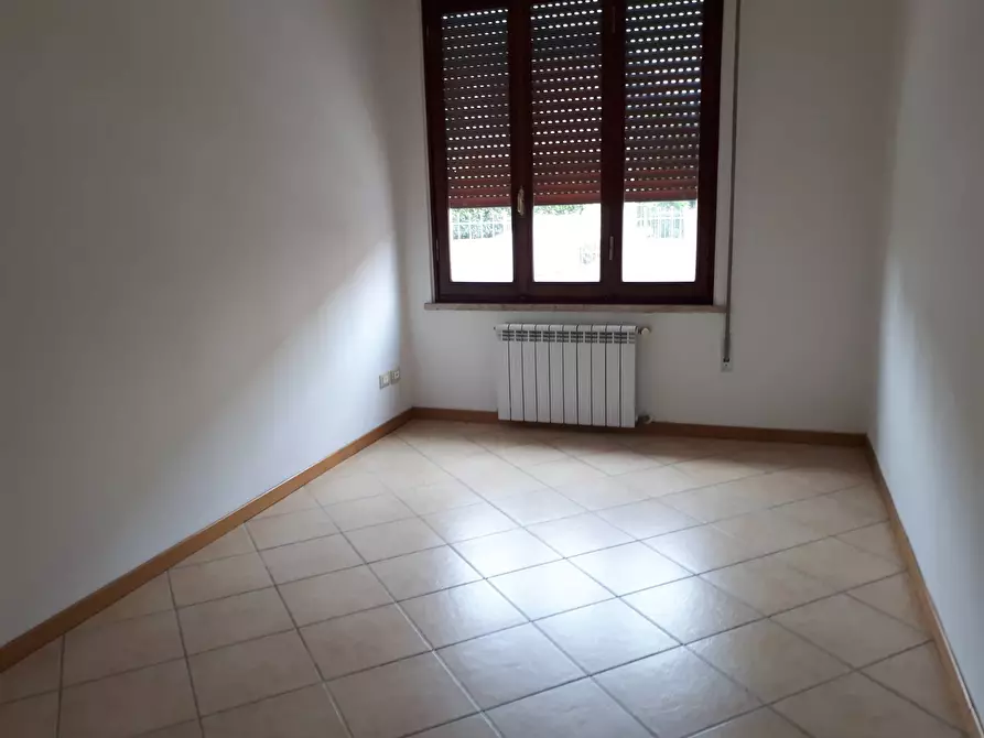 Immagine 3 di Appartamento in affitto  a Santa Croce Sull'arno