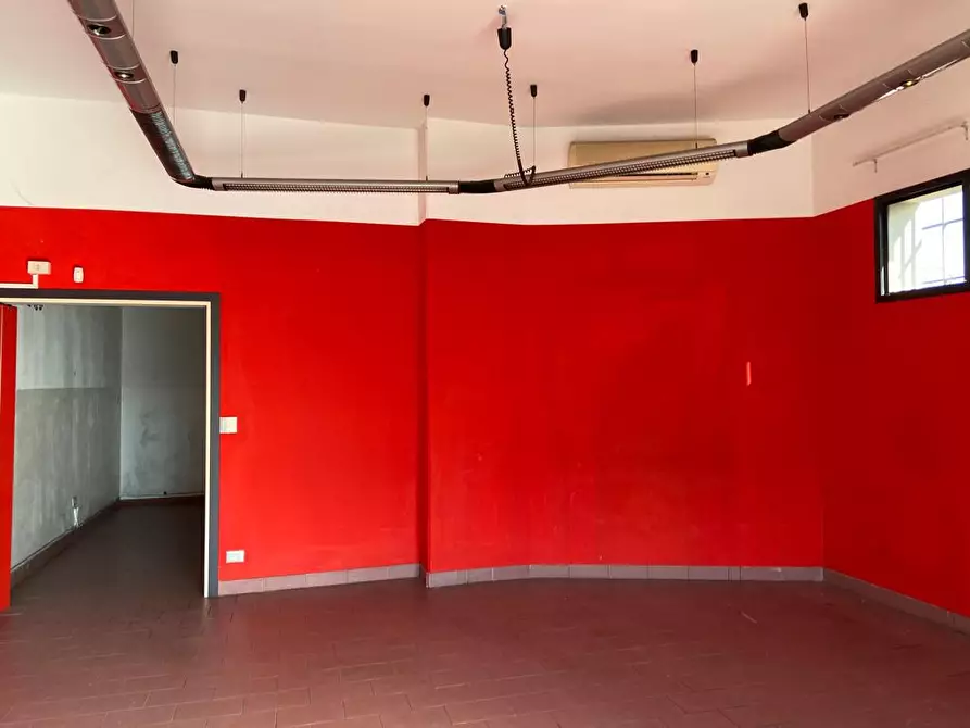 Immagine 5 di Capannone industriale in affitto  a Cerreto Guidi