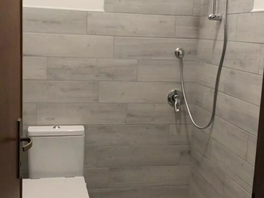 Immagine 8 di Appartamento in affitto  a Vinci