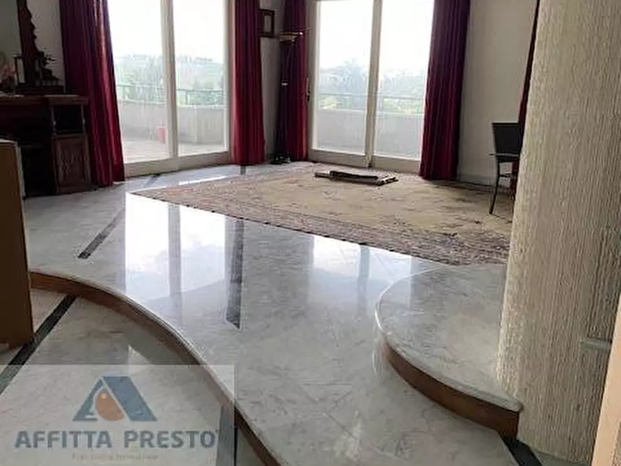 Immagine 21 di Villetta a schiera in affitto  a Empoli