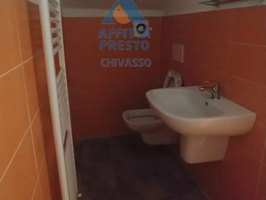 Immagine 7 di Negozio in vendita  in VIA D. VERNA a Verolengo