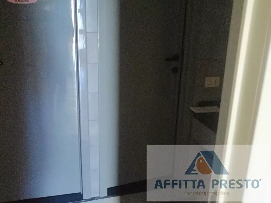 Immagine 13 di Magazzino in affitto  a Fucecchio