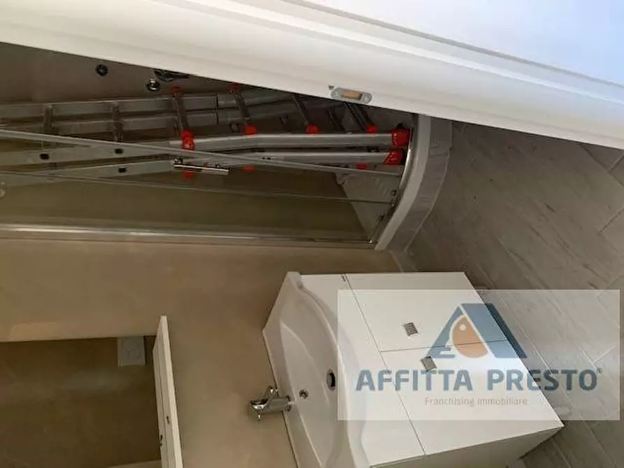 Immagine 12 di Appartamento in affitto  a Empoli