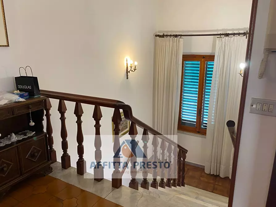 Immagine 16 di Camera in affitto  a Empoli