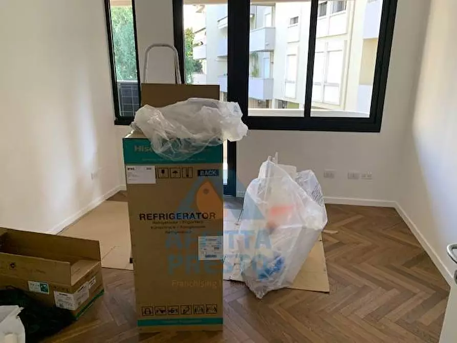 Immagine 13 di Ufficio in affitto  a Empoli