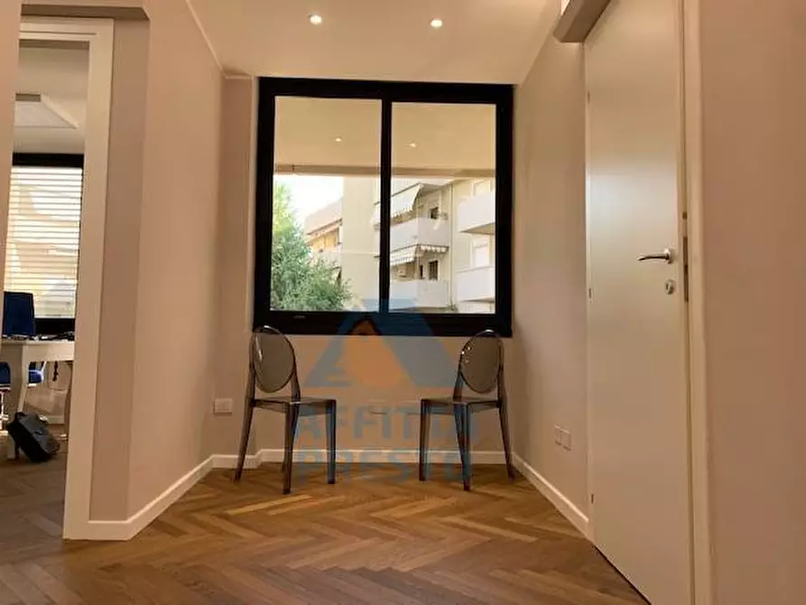 Immagine 19 di Ufficio in affitto  a Empoli