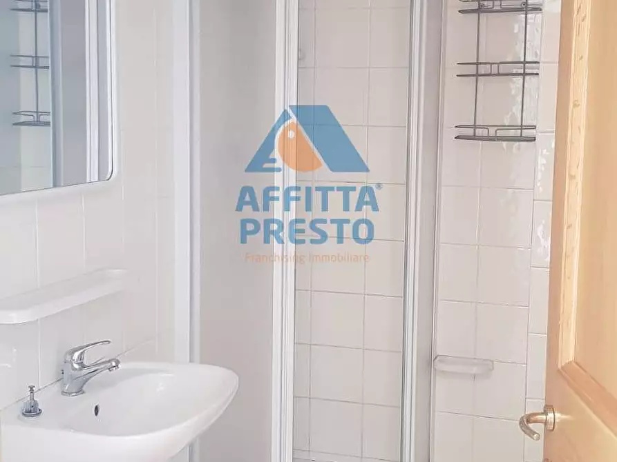 Immagine 4 di Appartamento in affitto  a Empoli