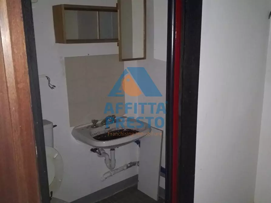 Immagine 2 di Attività commerciale in affitto  a Montelupo Fiorentino