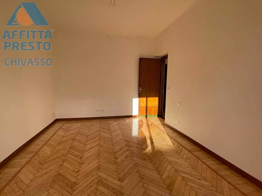 Immagine 28 di Appartamento in vendita  in zona centrale a Chivasso