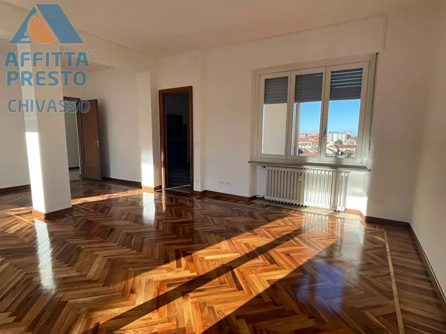 Immagine 30 di Appartamento in vendita  in zona centrale a Chivasso