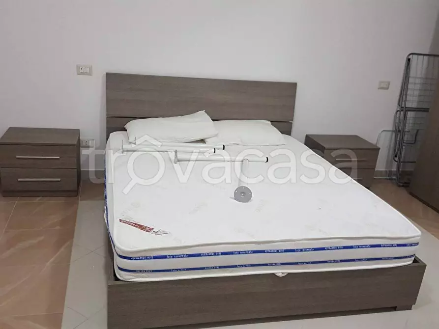 Immagine 5 di Camera in affitto  in piazza castagnete a Castellanza