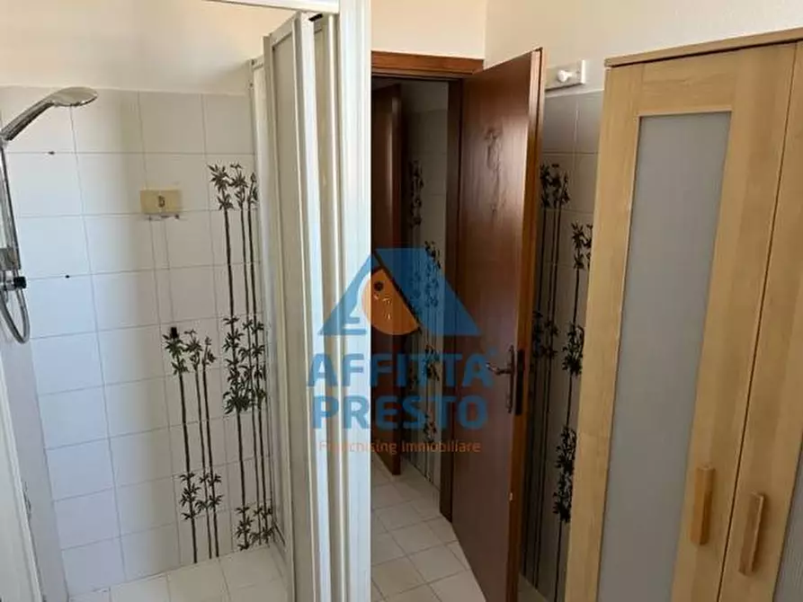 Immagine 28 di Camera in affitto  a Empoli