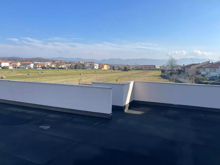 Immagine 3 di Attività commerciale in affitto  a Cerreto Guidi