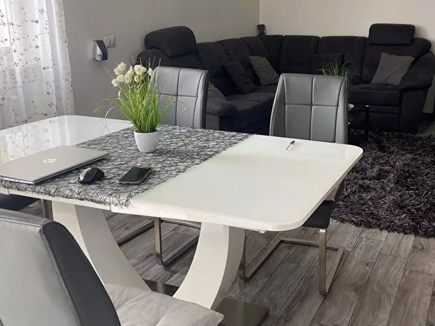 Immagine 3 di Appartamento in vendita  a Parabiago