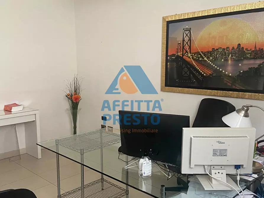 Immagine 4 di Ufficio in affitto  a Empoli