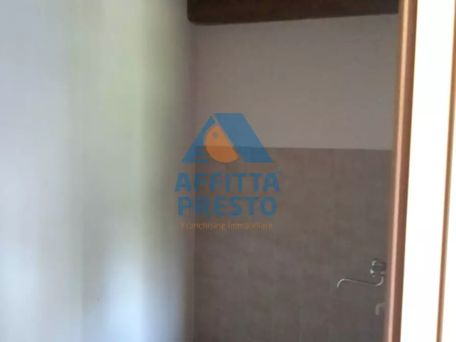 Immagine 7 di Appartamento in affitto  a Vinci