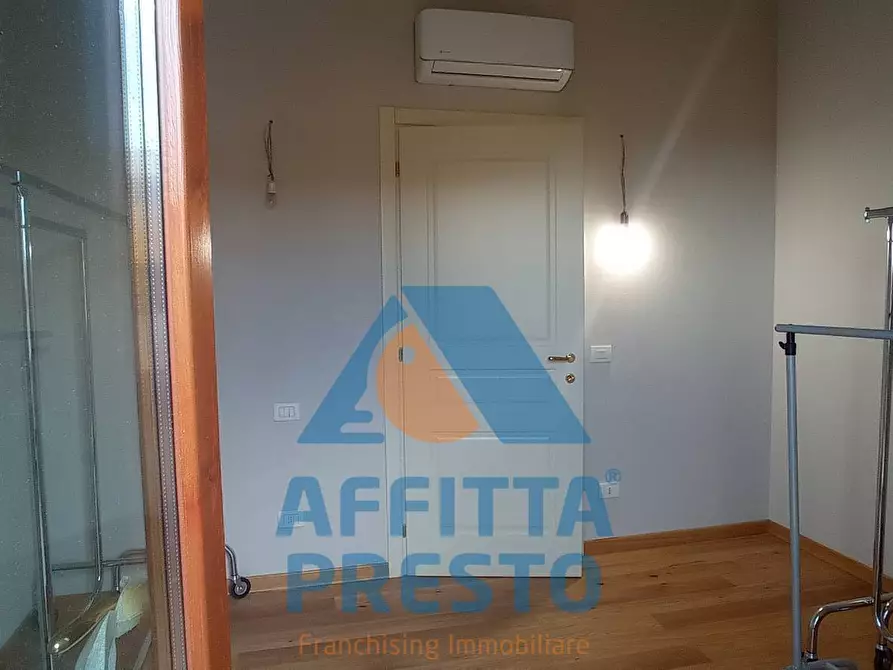 Immagine 12 di Appartamento in vendita  a Empoli