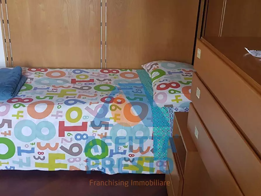 Immagine 9 di Camera in affitto  a Empoli