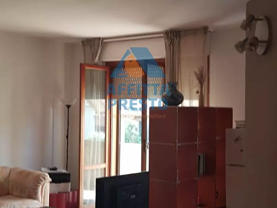 Immagine 3 di Camera in affitto  a Empoli