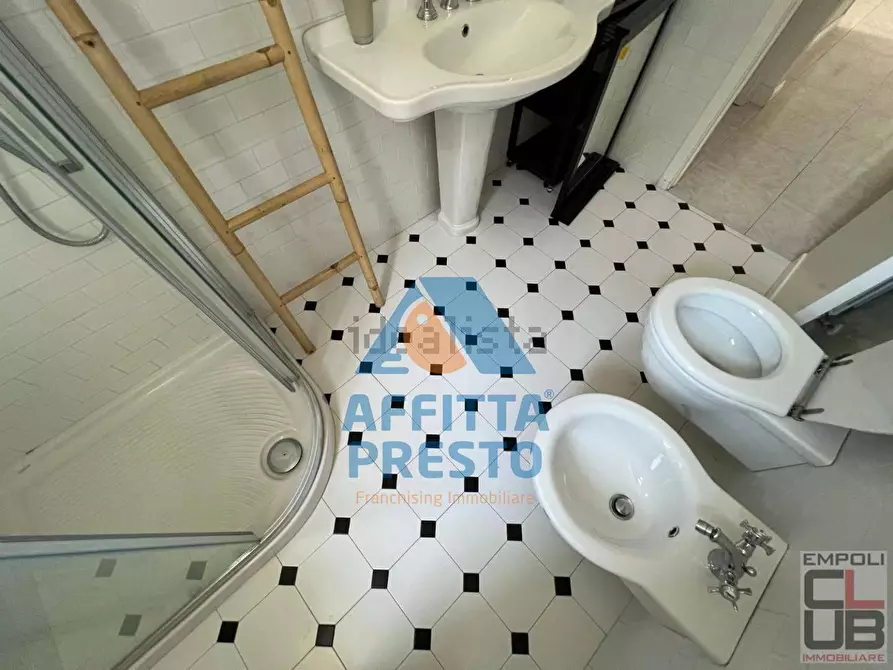 Immagine 26 di Casa semindipendente in affitto  a Empoli