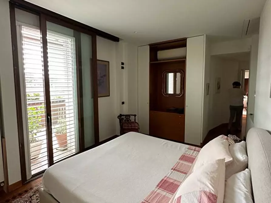 Immagine 7 di Attico in vendita  a Busto Arsizio