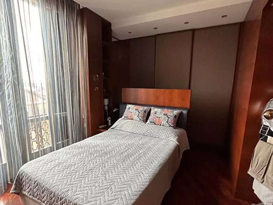 Immagine 12 di Attico in vendita  a Busto Arsizio