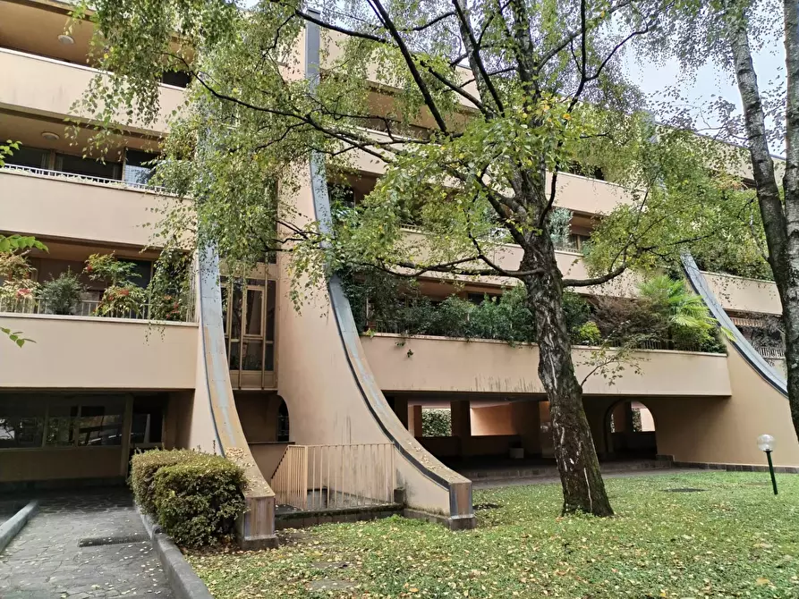 Immagine 2 di Appartamento in affitto  a Busto Arsizio