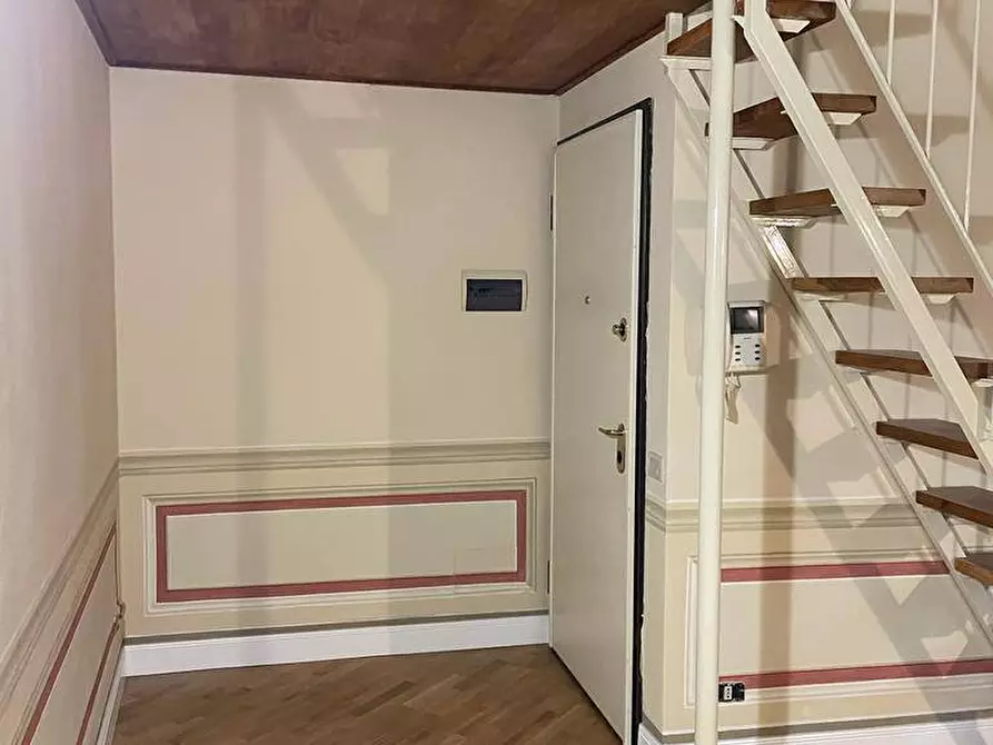 Immagine 6 di Appartamento in affitto  a Firenze