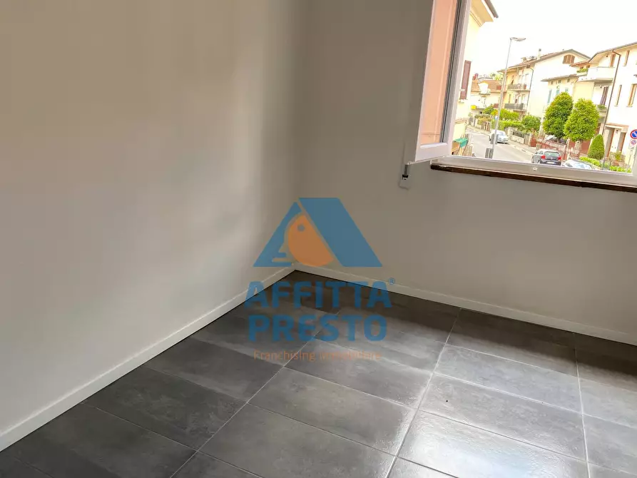 Immagine 9 di Appartamento in vendita  a Empoli