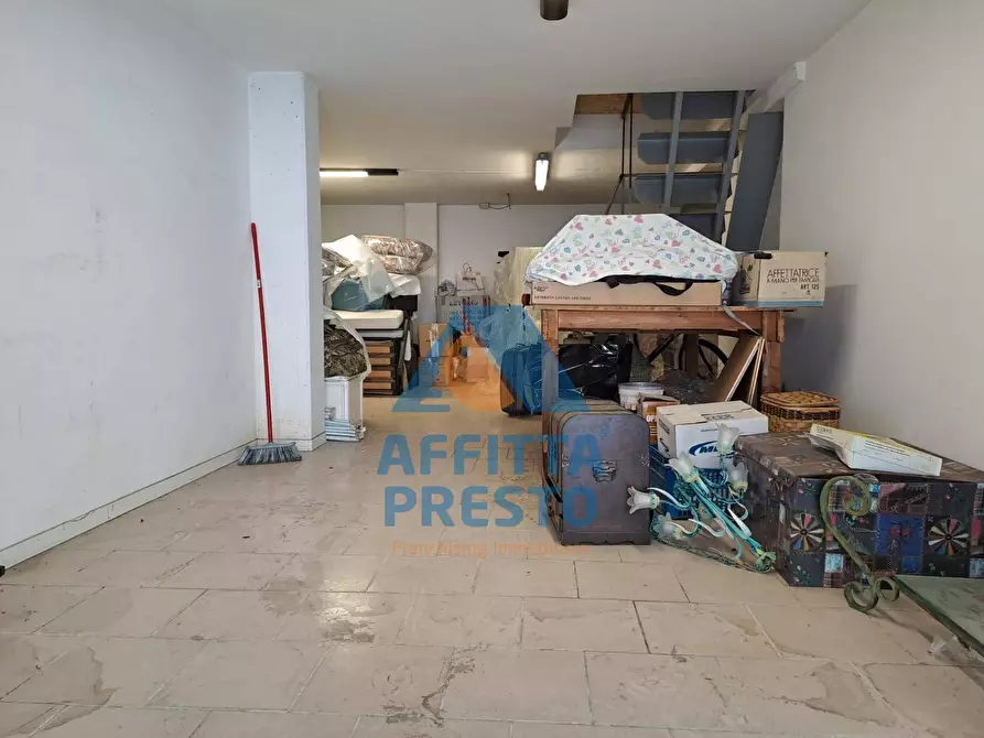 Immagine 5 di Ufficio in vendita  a Empoli