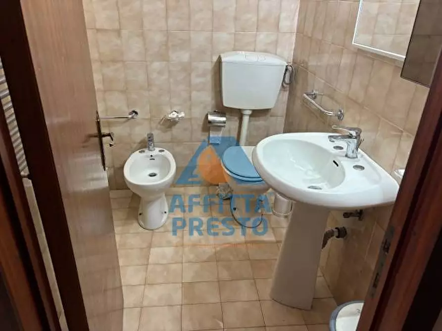 Immagine 8 di Appartamento in affitto  a Capraia E Limite