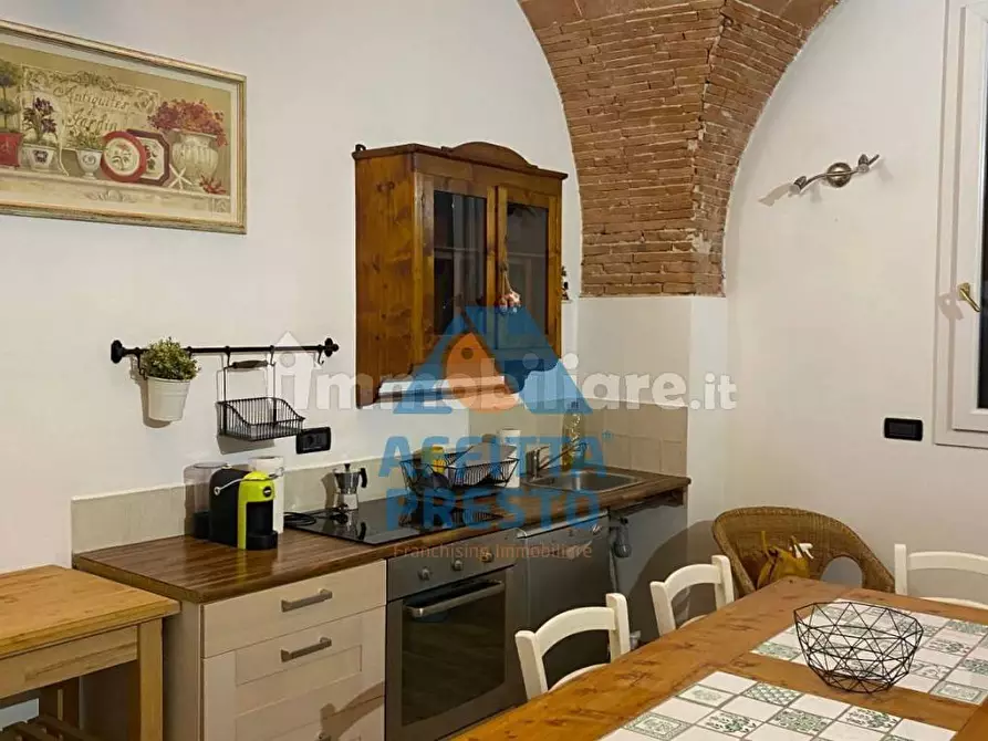 Immagine 7 di Appartamento in affitto  a Pontedera