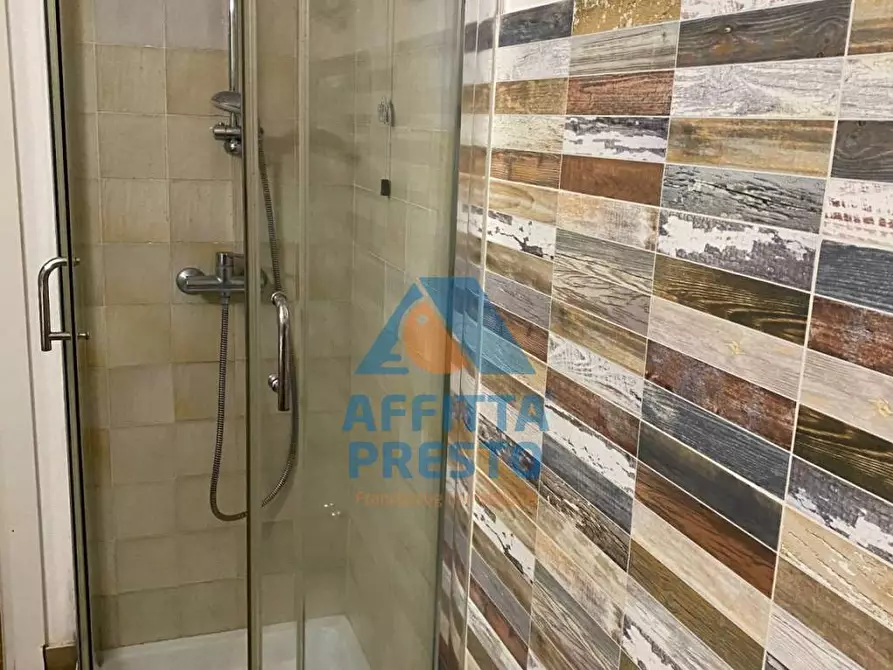 Immagine 11 di Appartamento in affitto  a Pontedera