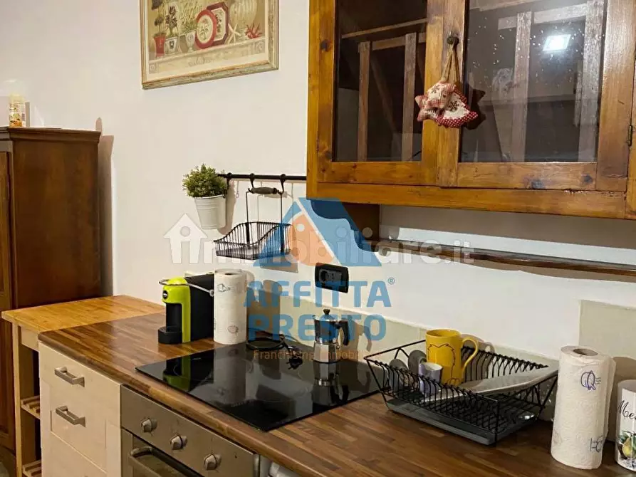 Immagine 12 di Appartamento in affitto  a Pontedera