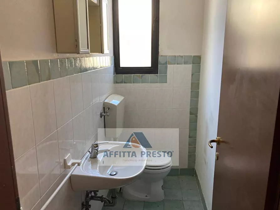 Immagine 5 di Ufficio in affitto  a San Miniato