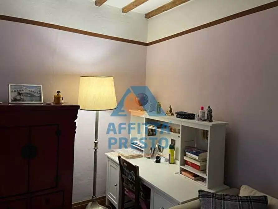 Immagine 13 di Appartamento in affitto  a Empoli